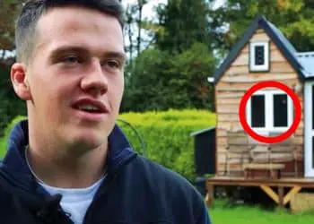 Man Builds Cottage – When He’s Being Interviewed, Something Unexpected Happens