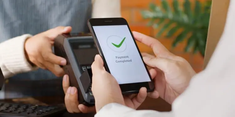 Is Cash Going Extinct? How Digital Wallets Are Taking Over Your Pocket