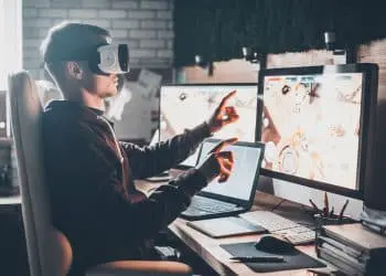 How Virtual Reality is Revolutionizing Gaming and Beyond